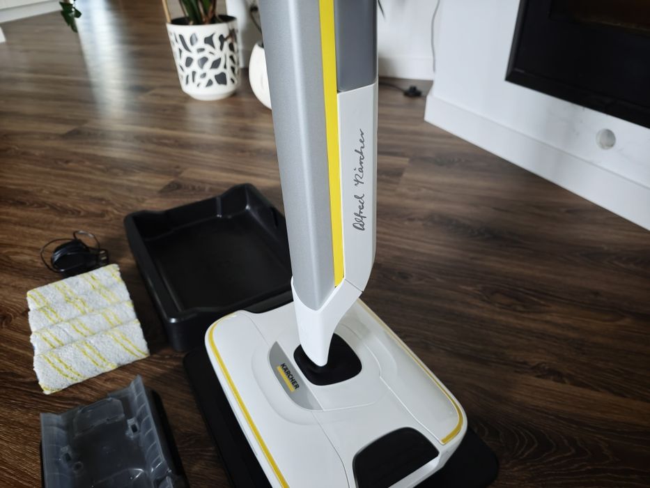 Mop Kärcher FC 7 Cordless Premium – stan idealny, na gwarancji (zakup 05.2025)