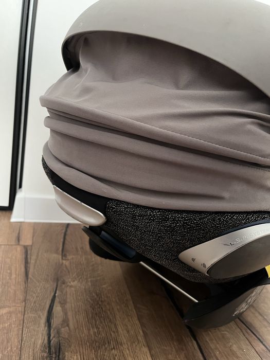 Автолюлька Cybex, автокрісло Сайбекс
