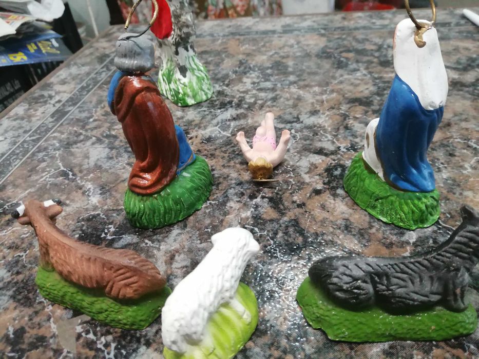 conj peças de presepio , ver fotos