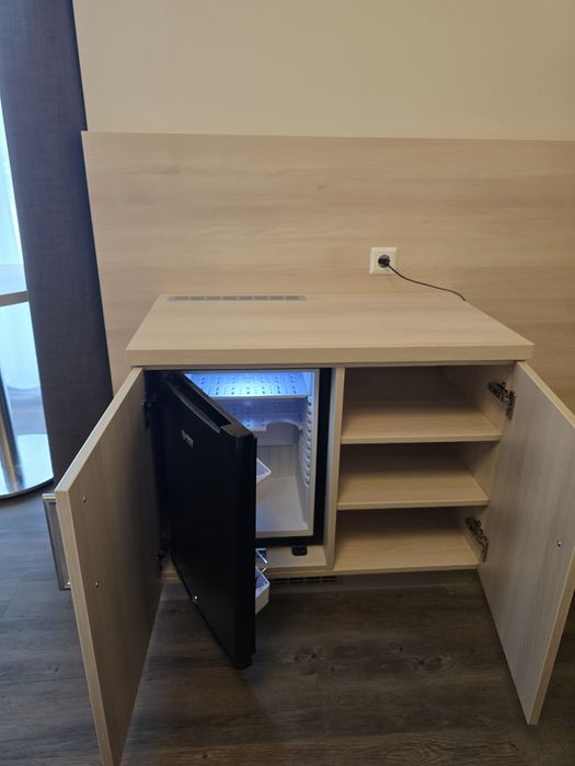 Meble,Szafki,komody,stoliki, male zabudowy