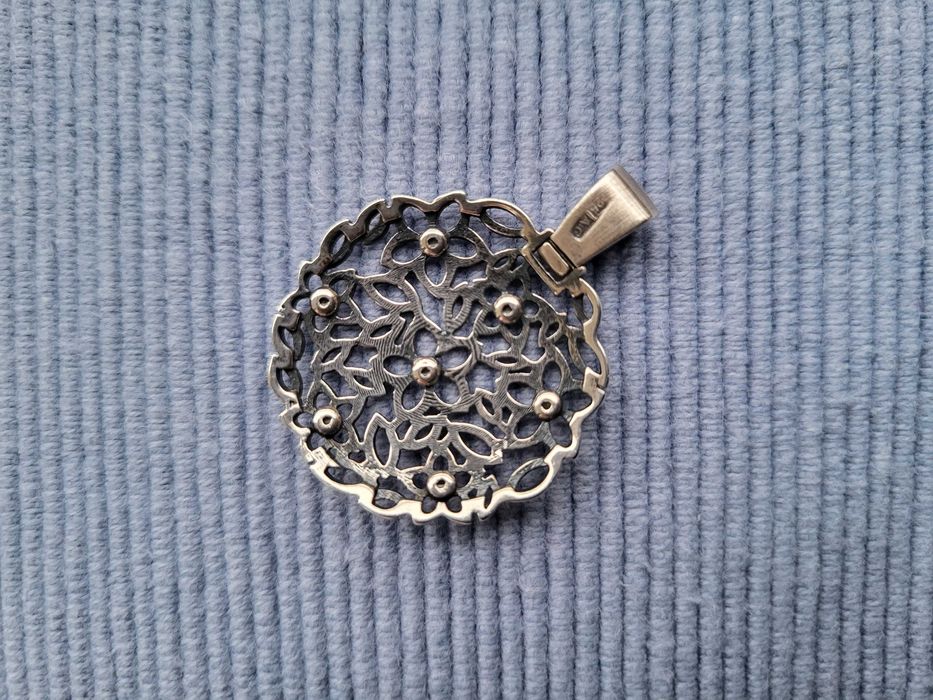 Zawieszka wisiorek - srebro - cyrkonie