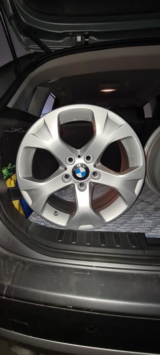 Vendo jantes 17 para BMW X1 como novas