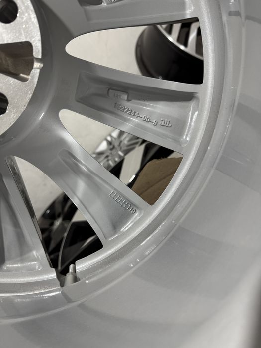 Диски 5x120 R20 TESLA Model X Original 1027244-00-B
