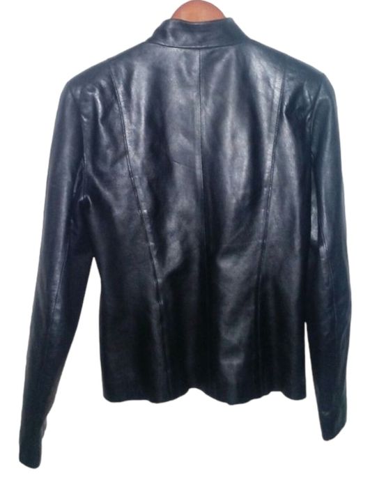 Куртка жіноча шкіряна мягка