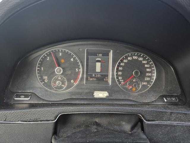 VW Multivan 2.0 TDI 180KM Uszkodzony F-V Marża