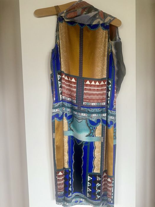 Jedwabna sukienka firmy ETRO