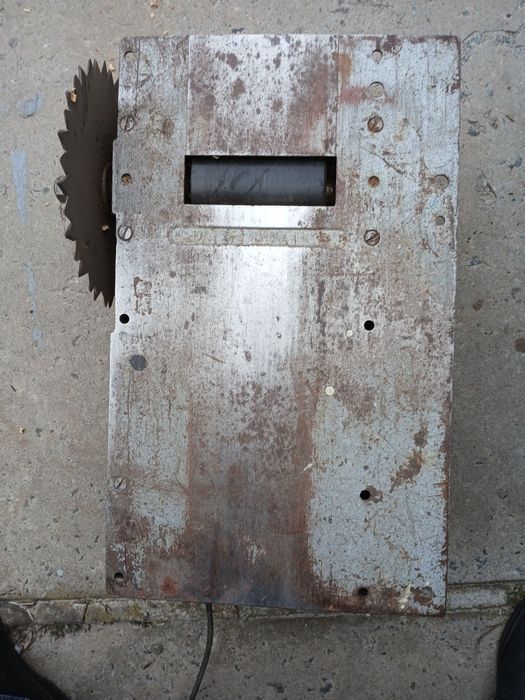 Продам деревообрабатывающий станок