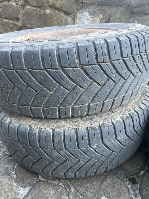 Колеса Michelin Agilis CrossClimate 215/65 R16C з дисками але можна і без дисків Renault Trafic
