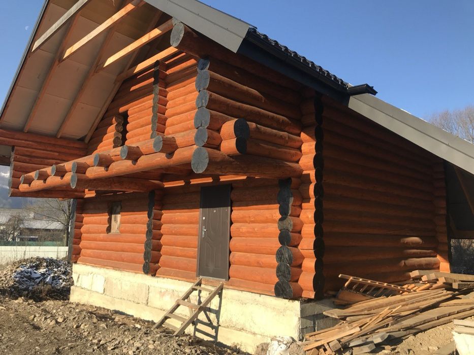 Продається будинок зі зруба в смт Міжгір’я, Закарпатська область