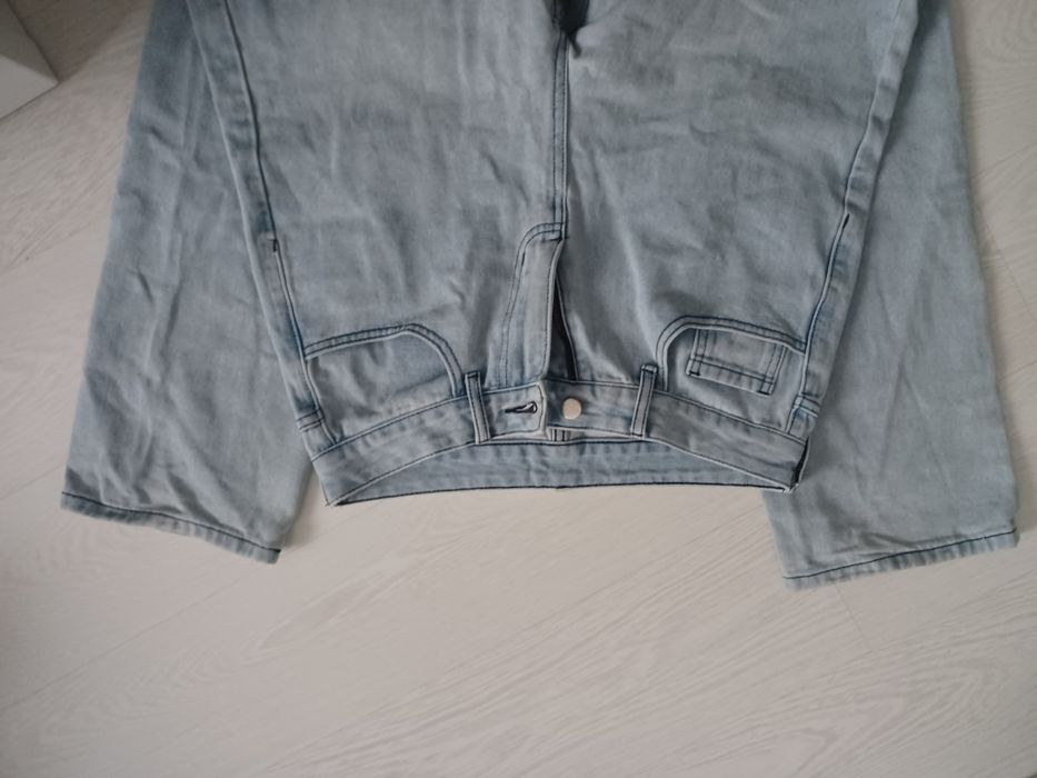Spodnie jeans szerokie z wysokim stanem. Unisex. 158-164 cm