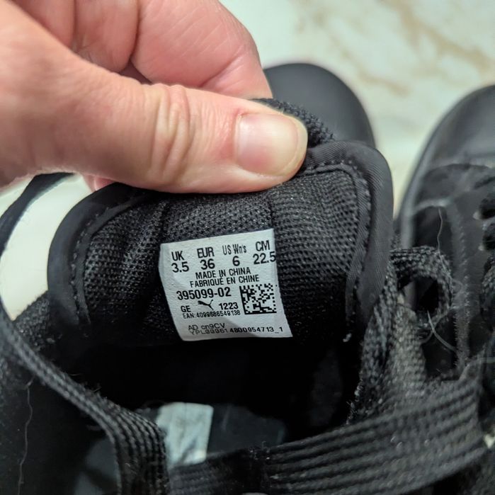 Стильні кросівки Puma Karmen Metallic Shine на платформі