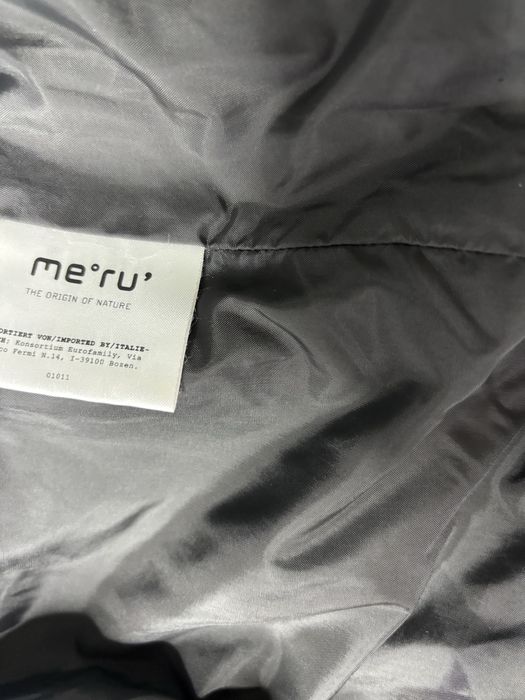 Kurtka przeciwdeszczowa przejsciowa MERU rozmiar S