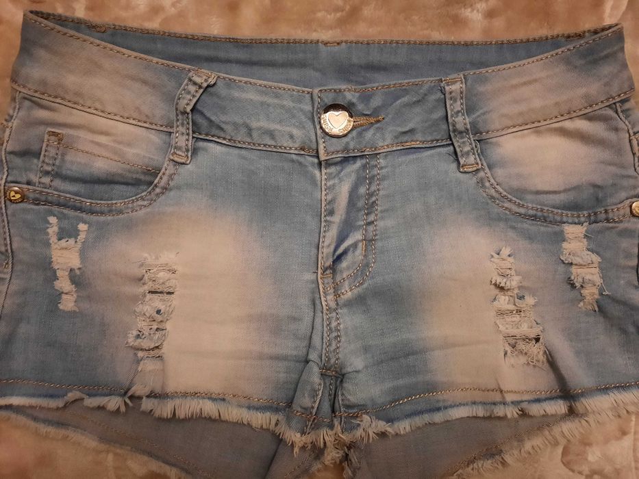 Spodenki z serduszkiem