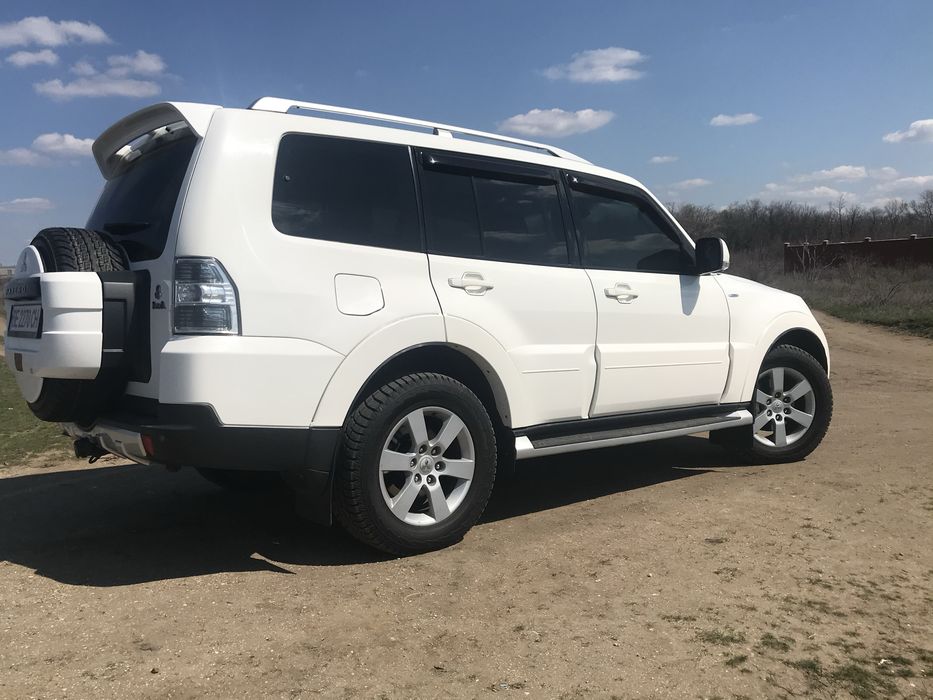 Mitsubishi Pajero Wagon 4 , паджеро 4