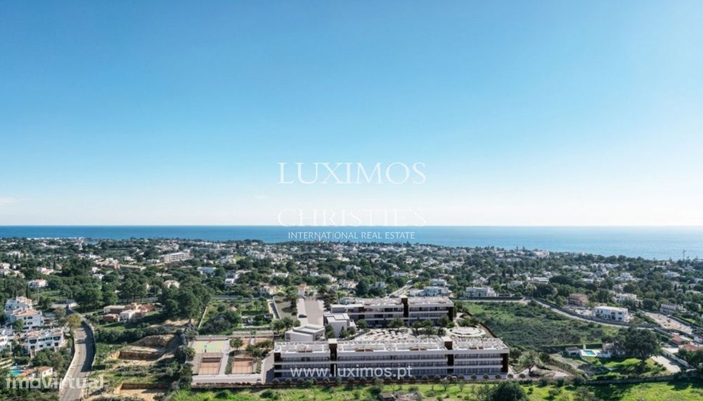 Apartamento T0 mobilado à venda no The Court em Carvoeiro, Algarve