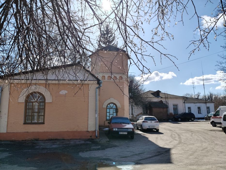 Продаж, оренда приміщення