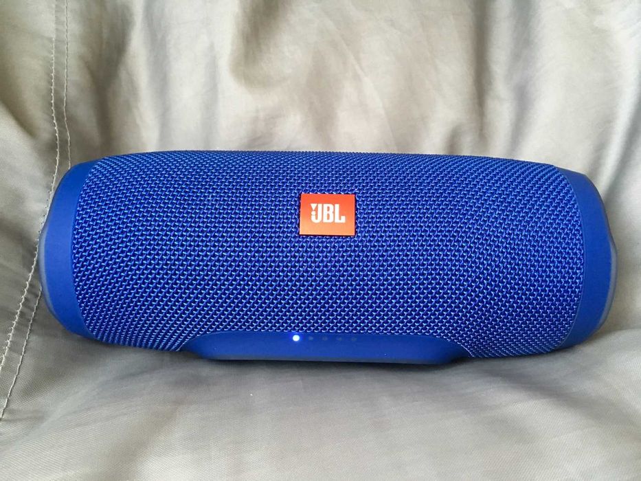 Портативная блютуз колонка JBL Charge 3 с USB,SD,FM (20 ватт синяя)