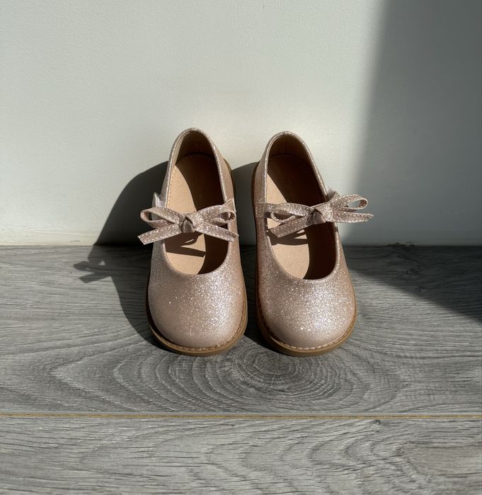 Туфлі дитячі для дівчинки 25 розмір