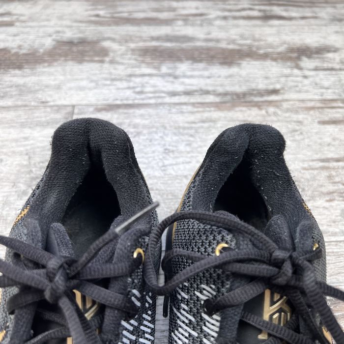 Кросівки Nike Kyrie Flytrap 2 A04436-004 розмір 42,5 оригінал