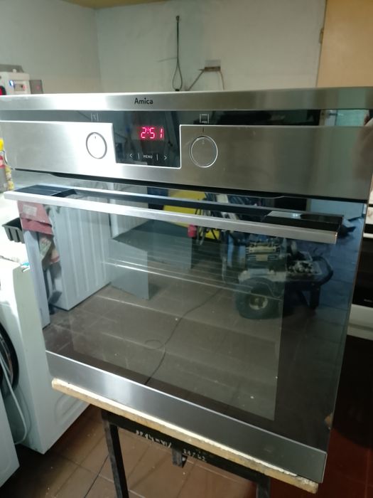 Piekarnik elektryczny Amica EBI 8562