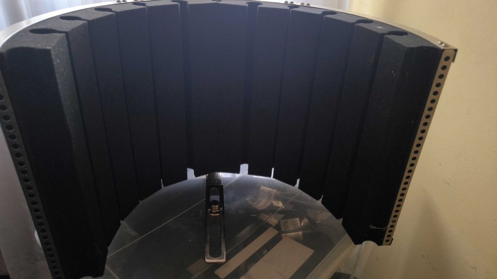 the t.bone Micscreen LE Absorvedor e Difusor Móvel Microfone