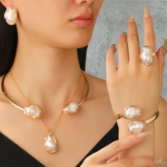 Набір прикрас , модні аксесуари, чокер , біжутерія