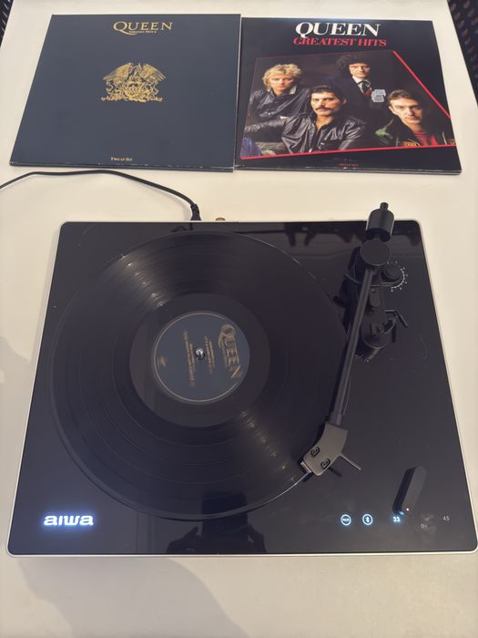 Gira Discos Aiwa BT APX 680 Black