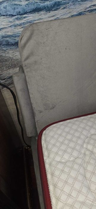 Cama Casal + Colchão 140x200 – Bom Estado – Conjunto Completo