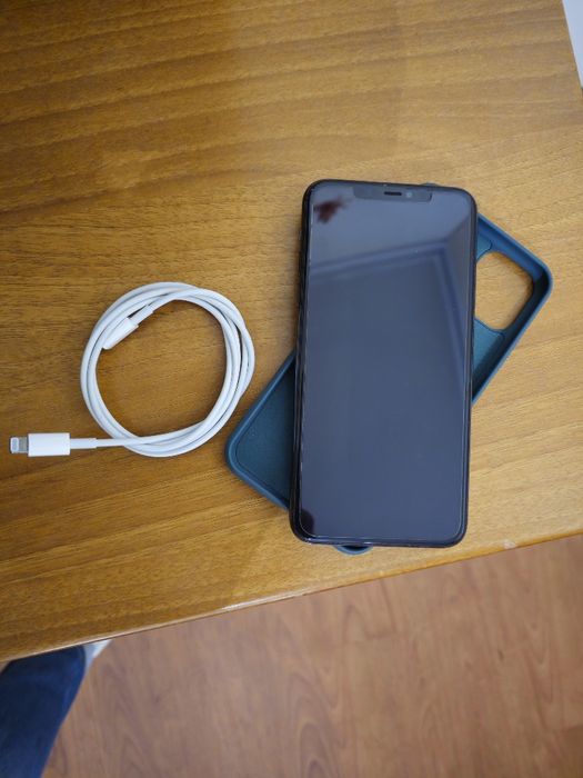 iPhone 11 pro max 512 GB verde como novo