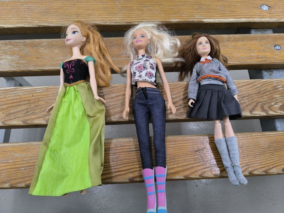 Figuras Barbie / Elsa Frozen / Hermione Harry Potter