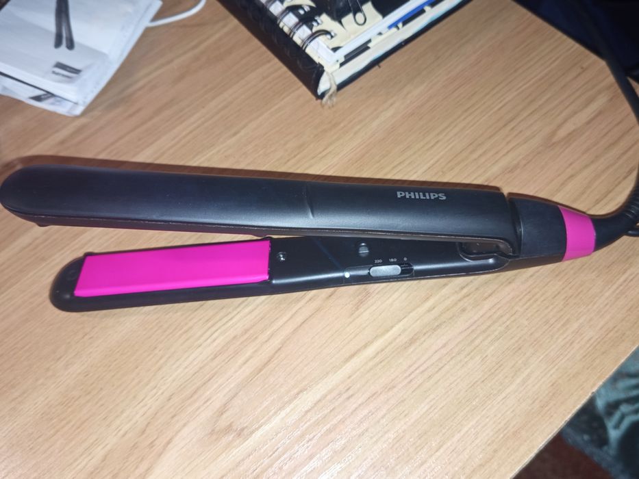 Продам утюжок Philips Straigtener 3000