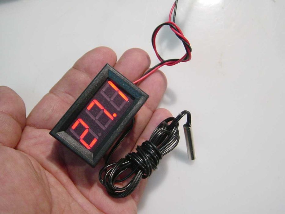 Digital Panel Thermometer438006800062228483