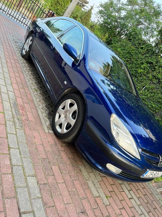 Peugeot 607