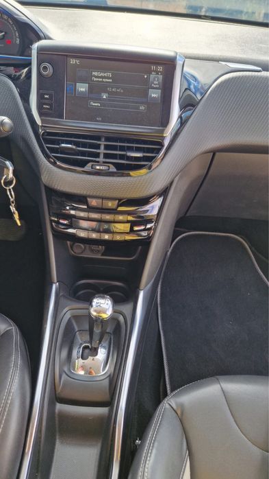 Peugeot 2008 — fotografia 6