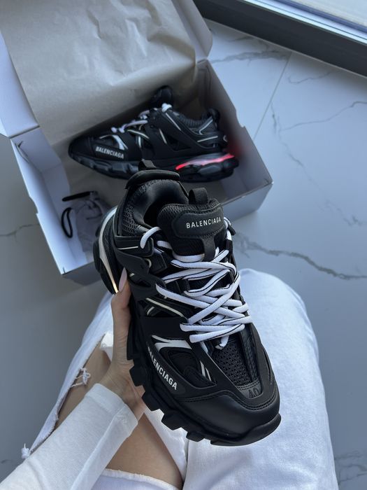 Balenciaga Track Black LED