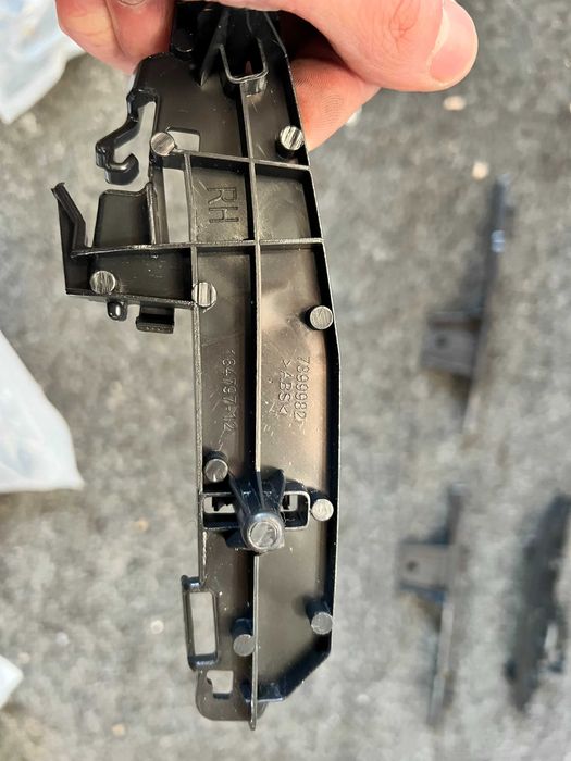 Bmw X3 G01  X4 G02  Кріплення Направляюча Крило-Бампер