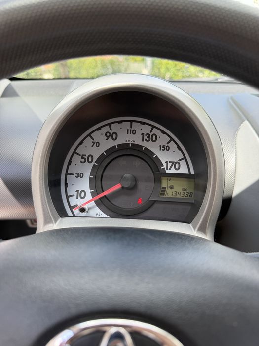 Toyota Aygo - 1.0 / gasolina - Ago/2006