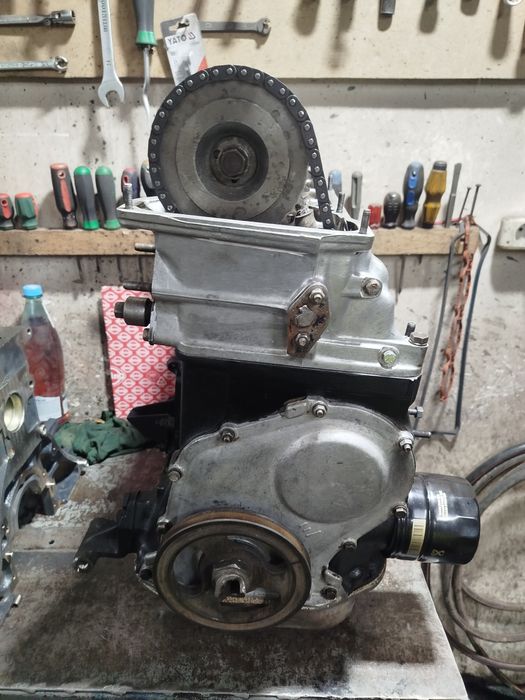 Двигатель, мотор ваз 2103. 1.5л, тайговский вал.