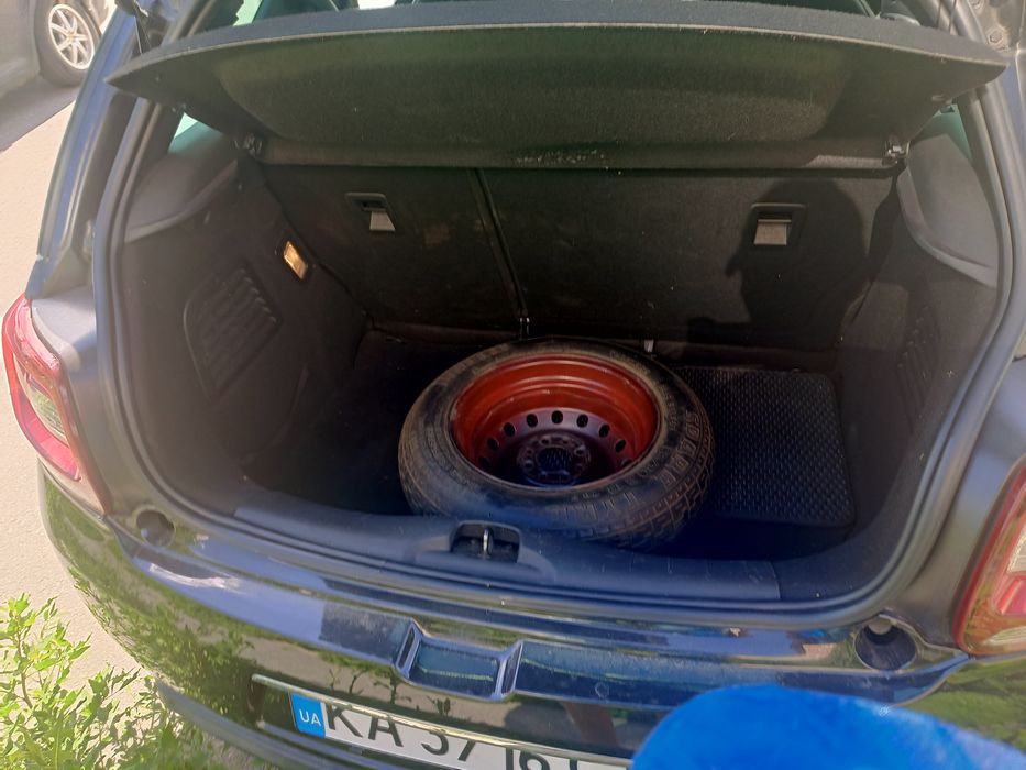 Продам автомобіль