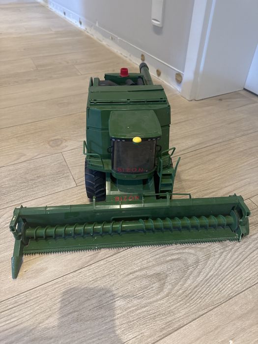 Bruder, kombajn zbożowy John Deere