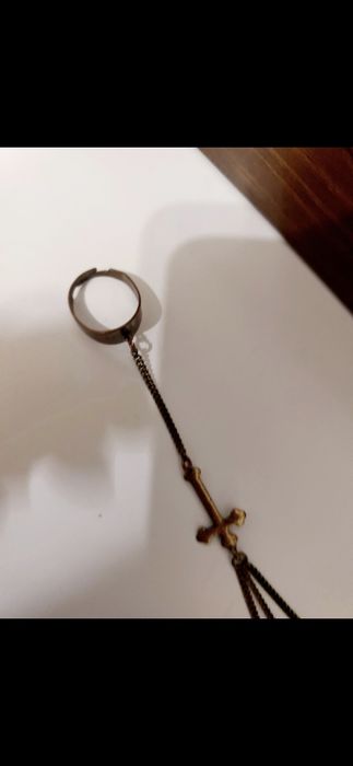 Anel pulseira com cruz