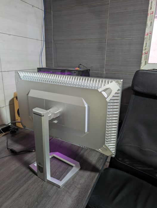 27"  4k IPS Mini Led монітор INNOCN 27M2V