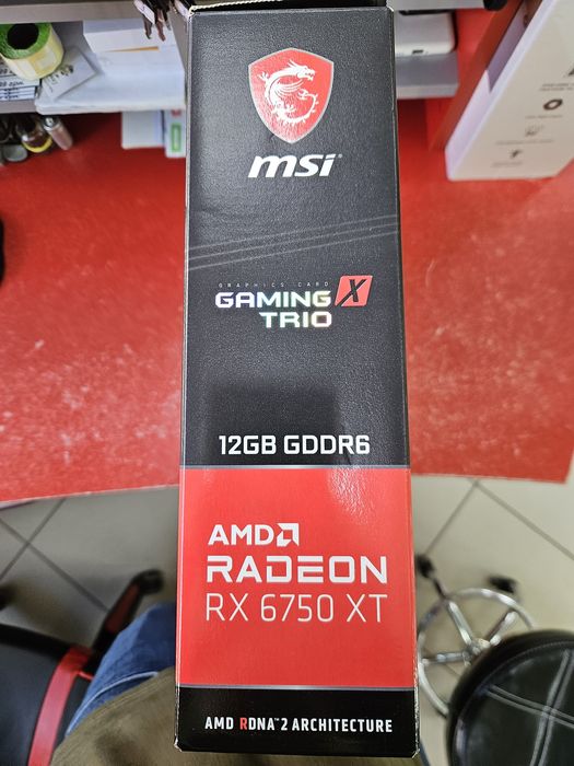 Відеокарта MSI Radeon RX 6750 XT GAMING X TRIO 12G