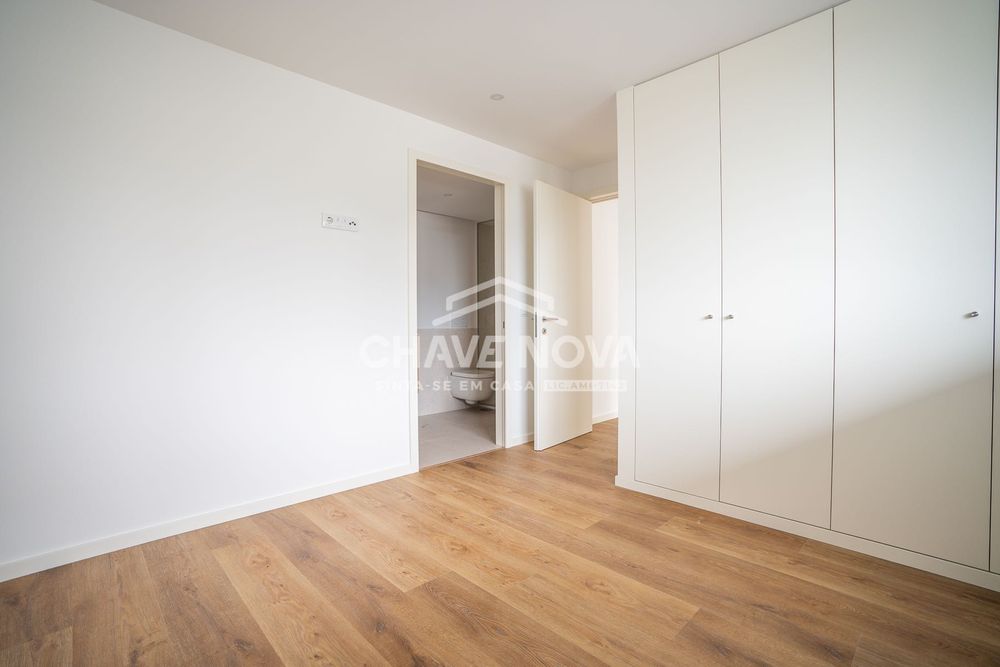 Apartamento T2 Novo para arrendamento - Leça da Palmeira