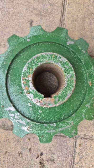Зірочки  похилої камери 211515/211514 John Deere z-13, d-40