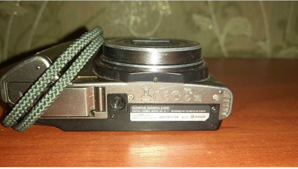 продам фотоаппарат  Olympus SZ-11