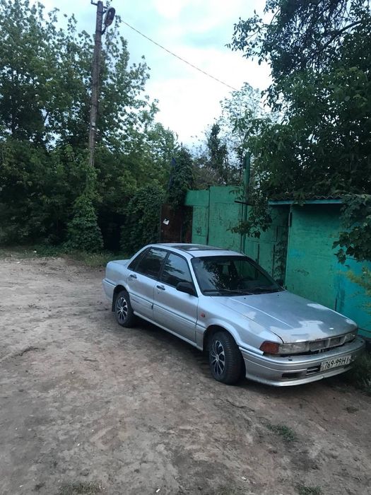 Митсубиси галант