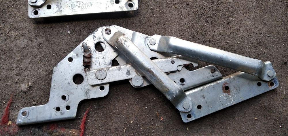 Механізм дивана книжки