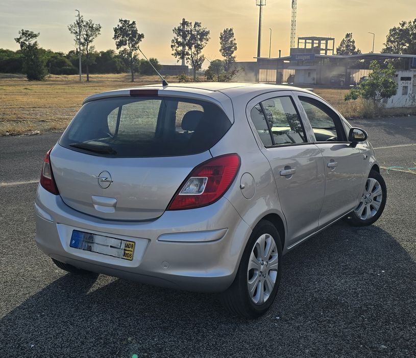 Opel Corsa D Enjoy 1.2 "08