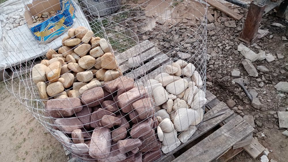 Камінь бутовий плитка одиничка ріпач соломка сходи рвана руст